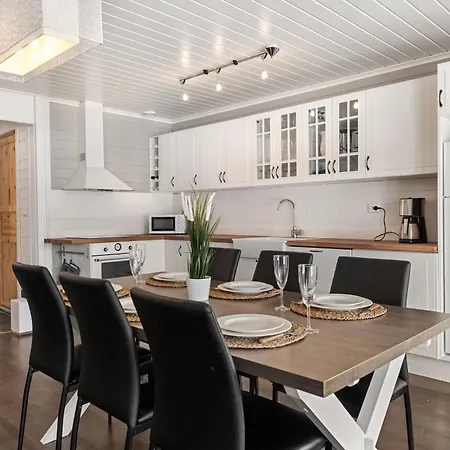 In With Seaview To Trysil